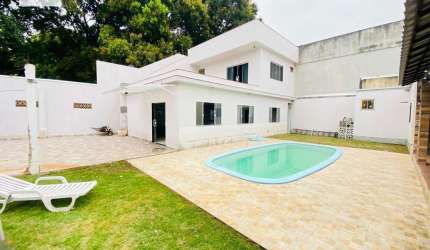 Um espetáculo de casa localizado em Xerem