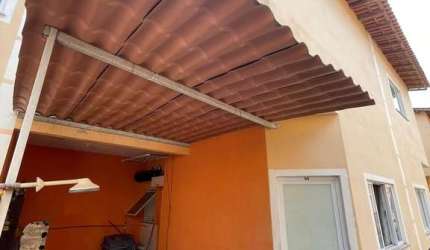 Casa duplex com garagem 2 quartos na Taquara