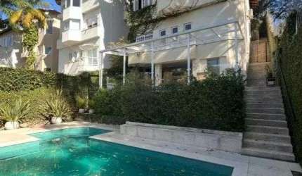 Casa em Condomínio - morumbi - 3 suítes; 3 vagas