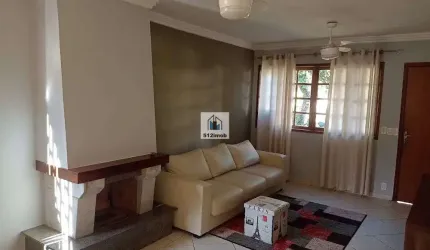 Casa em Condomínio 3 dormitórios