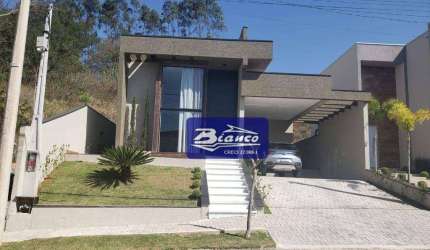 Casa em condomínio em Atibaia  3 suites 2 vagas e Piscina