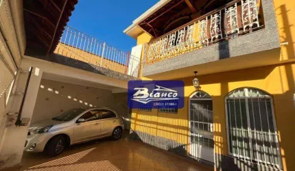 Amplo e Aconcegante Sobrado - Jardim Santa Mena