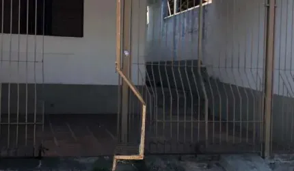 Casa - Locação - Centro de Cotia | Batelli Imóveis
