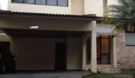Lindo Imóvel em Alphaville - Residencial 05 - Santana de Parnaíba | Batelli Imóveis