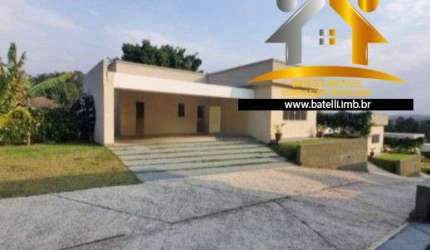 Casa para locação no condomínio Villagio Saint Thomas (Fazendinha) - Batelli Imóveis