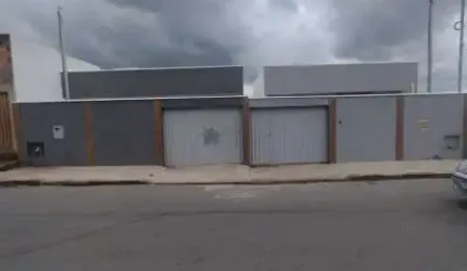 OTIMA CASA EM MEIO LOTE 3 QUARTOS E SUITE EM IBIRITE