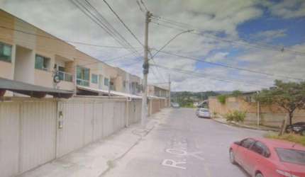 LINDA CASA GEMINADA 02 QUARTOS  NO BAIRRO LAJINHA EM IBIRITA‰