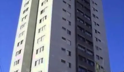 Amplo apartamento a venda com 3 dormitórios em Poá SP