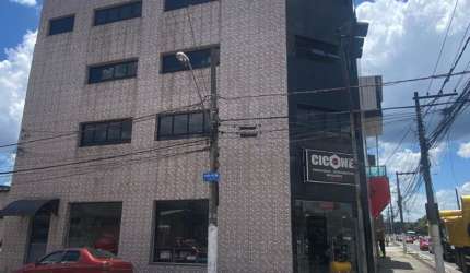 Salas Comerciais para Locação em Suzano – Em Frente ao Atacadão