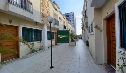 Casa a Venda em Condomínio na Penha!