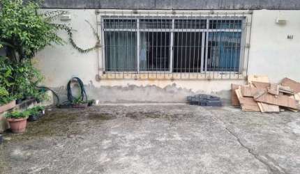 VENDO CASA NO BAIRRO RIO BONITO! (ZONA SUL SP)