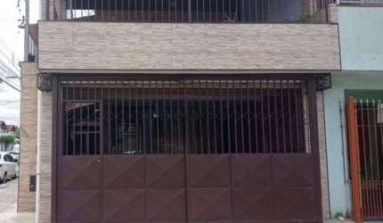 VENDO SOBRADO DE 03 DORMITÓRIOS NO BAIRRO RESIDENCIAL INGAÍ!