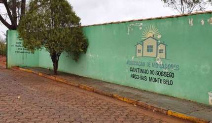 Chácara com 4 dormitórios à venda, 4549 m² por R$ 425.531,00 - Cantinho do Sossego - Duartina/SP