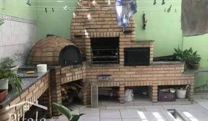 Sobrado com 4 dormitórios sendo 02 suítes à venda, 220 m², 03 vagas por R$ 899.500,00 - Bela Vista - Osasco/SP