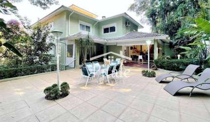 Sobrado com 4 dormitórios à venda, 553 m² por R$ 1.990.000,00 - Altos de São Fernando - Jandira/SP
