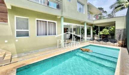 Sobrado com 4 dormitórios à venda, 386 m² por R$ 1.850.000,00 - Pousada dos Bandeirantes - Carapicuíba/SP
