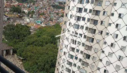 Apartamento com 2 dormitórios à venda, 50 m² por R$ 265.000 - Vila Mercês - Carapicuíba/SP