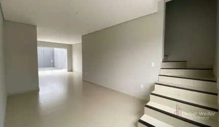 Sobrado com 138m² em Itajaí com suíte mais doais quartos