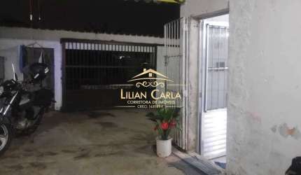 Casa à venda em Mongaguá com 2 dorm, 1 wc, 2 vagas de garagem por R$ 150 mil!