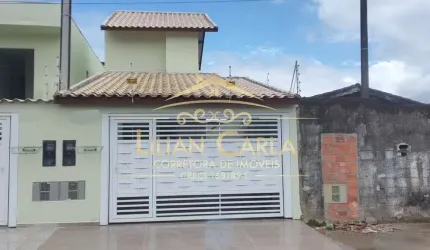 Sobrado NOVO à venda em Mongagua com PISCINA, 2 dorm, 1 suíte por APENAS R$ 495 mil!