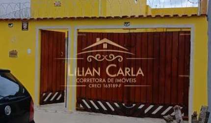 Sobrado à venda em Mongagua com 2 dorm, 2 wc, salao de jogos e varanda por APENAS R$ 300 mil!!