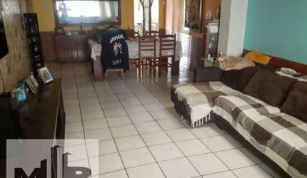 Casa em Conjunto Residencial José Bonifácio  -  São Paulo