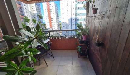 UM CLÁSSICO APARTAMENTO NASCENTE COM ESPAÇO E CONFORTO
