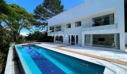 Casa em Condomínio à venda, 4 quartos, 4 suítes, Comary - Teresópolis/RJ