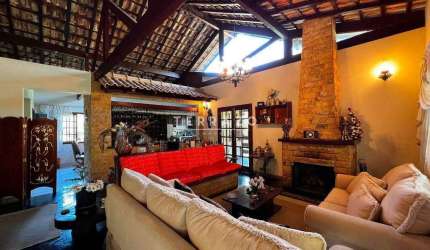 Casa com 3 quartos à venda por R$ 900.000 - Parque do Imbui - Teresópolis/RJ