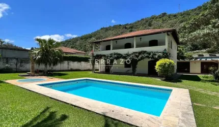 Casa à venda, 4 quartos, 2 suítes, 2 vagas, Albuquerque - Teresópolis/RJ