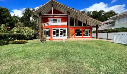 Casa em condomínio com 4 suítes venda, 615m² por R$4.000.000,00 - Quebra Frascos - Teresópolis/Rj - Código - 3526