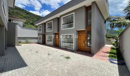 Casa em Condomínio à venda, 3 quartos, 2 suítes, 2 vagas, Alto - Teresópolis/RJ