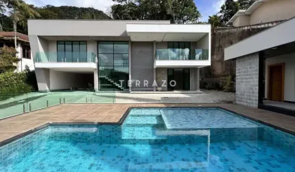 Casa Duplex em Condomínio com 5 quartos a venda, 415m² por R$6.000.000 - Comary - Teresópolis /RJ - COD - 3500