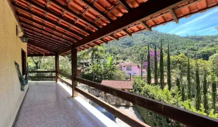 Casa em Condomínio à venda, 3 quartos, 2 suítes, 2 vagas, Vargem Grande - Teresópolis/RJ