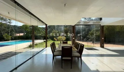 Casa em Condomínio à venda, 3 quartos, 3 suítes, 4 vagas, Vargem Grande - Teresópolis/RJ