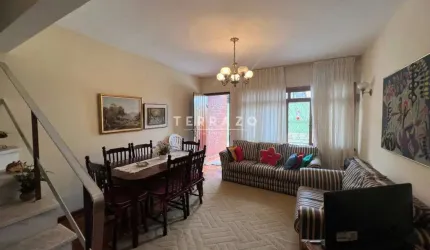 Casa em Condomínio à venda, 3 quartos, 1 vaga, Alto - Teresópolis/RJ
