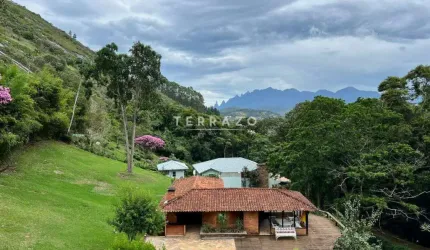 Casa em Condomínio à venda, 5 quartos, 5 suítes, 2 vagas, Albuquerque - Teresópolis/RJ