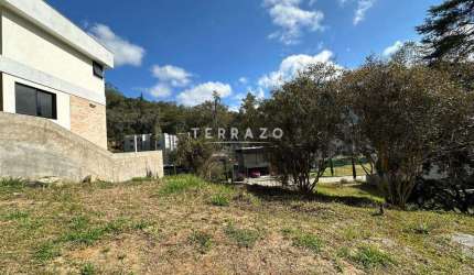 Terreno em condomínio com 215 m² - Posse - Teresópolis/RJ