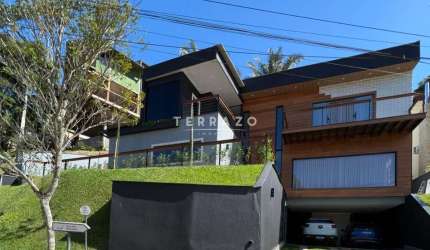 Casa em Condomínio à venda, 3 quartos, 1 suíte, 4 vagas, Vargem Grande - Teresópolis/RJ