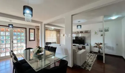Casa à venda, 4 quartos, 1 suíte, 2 vagas, São Pedro - Teresópolis/RJ