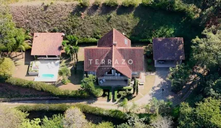 Casa à venda, 3 quartos, 3 suítes, 3 vagas, Iucas - Teresópolis/RJ
