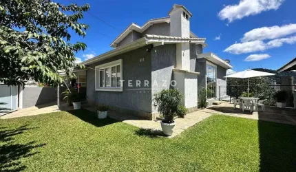Casa à venda, 4 quartos, 2 vagas, Jardim Cascata - Teresópolis/RJ