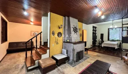 Casa em Condomínio à venda, 4 quartos, 1 suíte, 3 vagas, Alto - Teresópolis/RJ