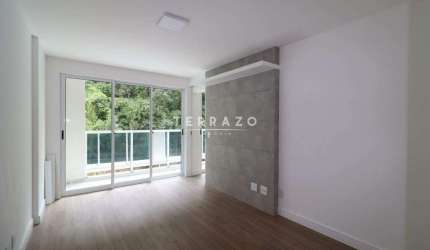 Apartamento para aluguel, 1 quarto, 1 suíte, 1 vaga, Várzea - Teresópolis/RJ