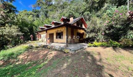 Sítio à venda, 3 quartos, 2 vagas, Jardim Salaco - Teresópolis/RJ