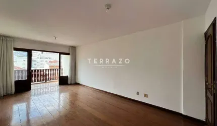 Apartamento à venda, 3 quartos, 1 suíte, 2 vagas, Várzea - Teresópolis/RJ
