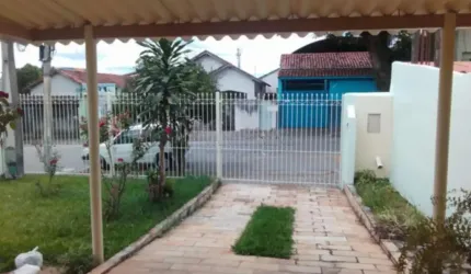Venda: Casa Elegante e Sofisticada