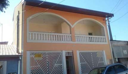 Sobrado a venda no Dom Pedro