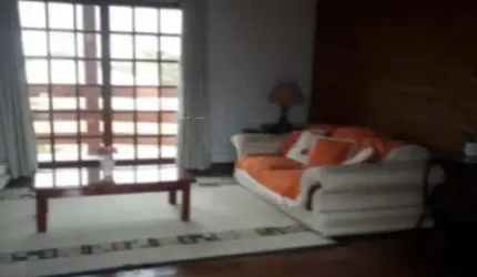 Lindo Sobrado a Venda no Bosque dos Eucaliptos com edícula