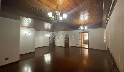 Apartamento à venda no Edifício Morro Grande com 240m² | 4 dormitórios sendo 2 suítes e 2 vagas de garagem.